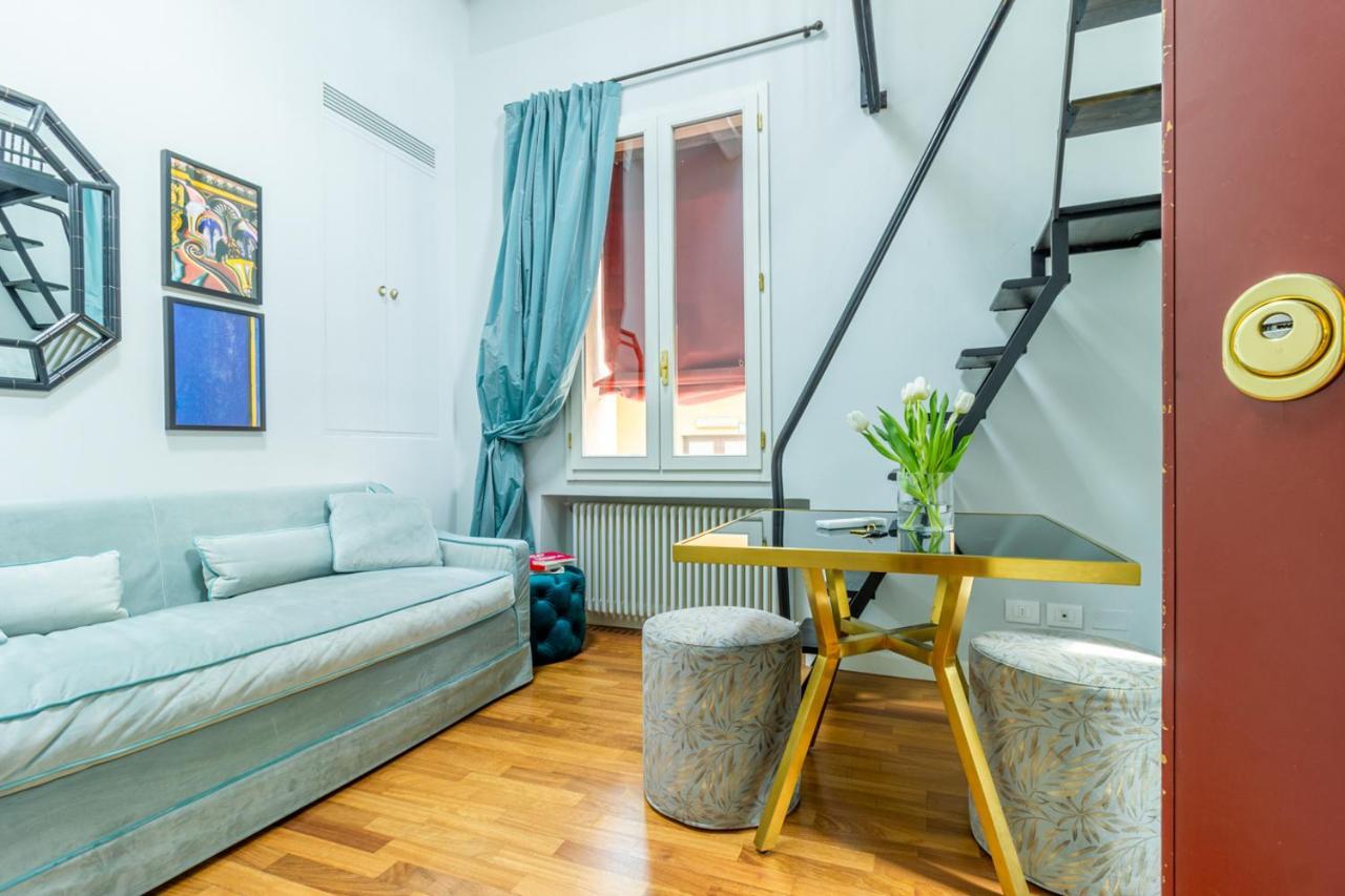 Casa Calypso In Canton De' Fiori โบโลญญา ภายนอก รูปภาพ
