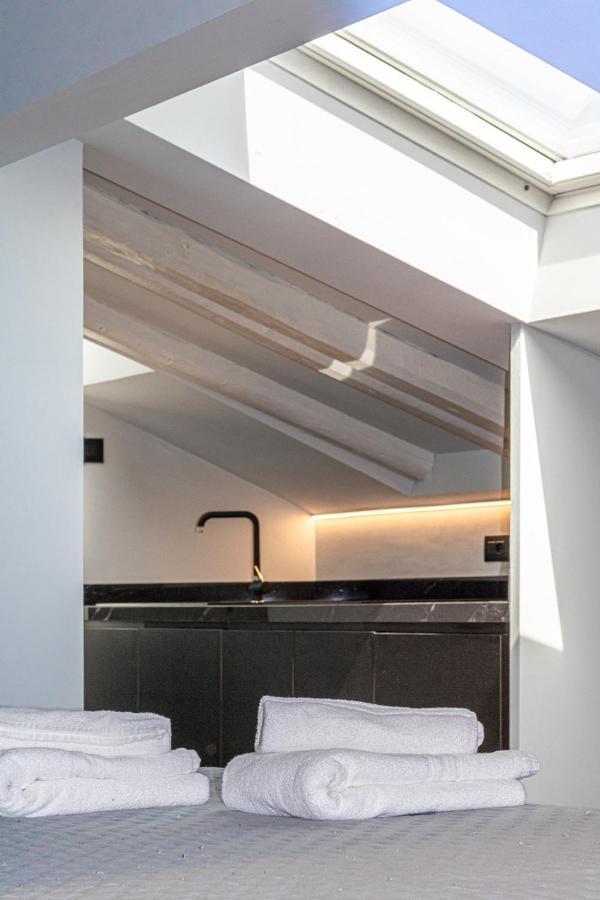 Casa Calypso In Canton De' Fiori โบโลญญา ภายนอก รูปภาพ